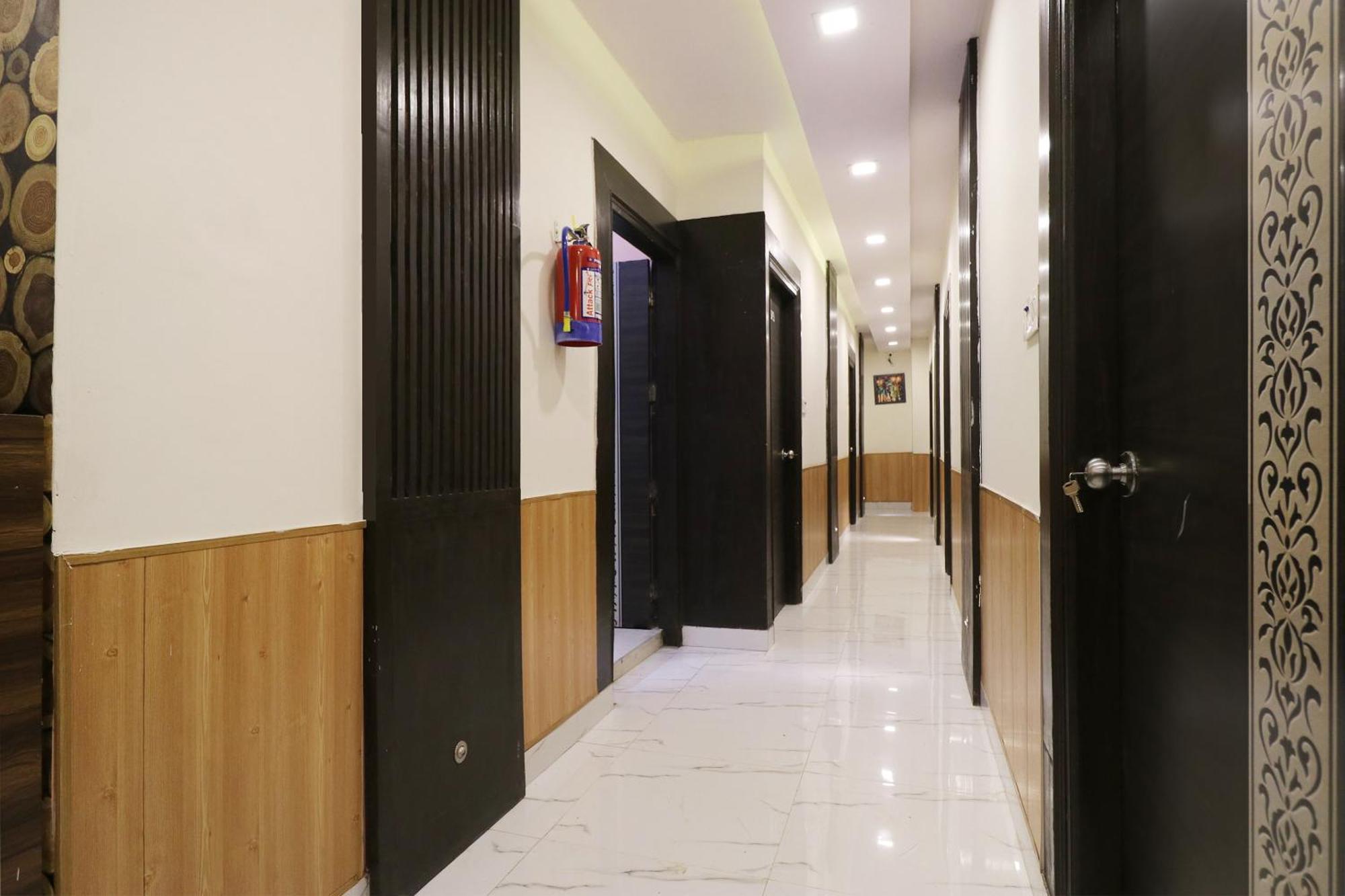 Hotel O Sangeet Faridabad Exterior foto